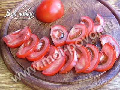 Куриная грудка с помидорами и сыром в шпинатном соусе - кулинарный рецепт