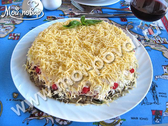 Слоеный салат с баклажанами и сыром "Неаполь"